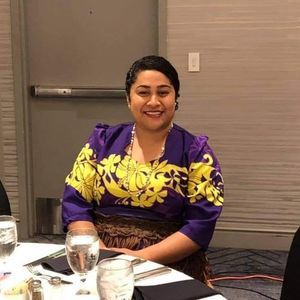 Meet your Posher, Halakiumata